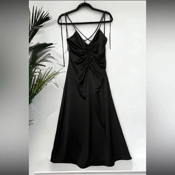 Jason Wu Black Satin Ruched Tie Strap Midi Dress Size medium NWT MSRP $310 - Picture 2 of 8